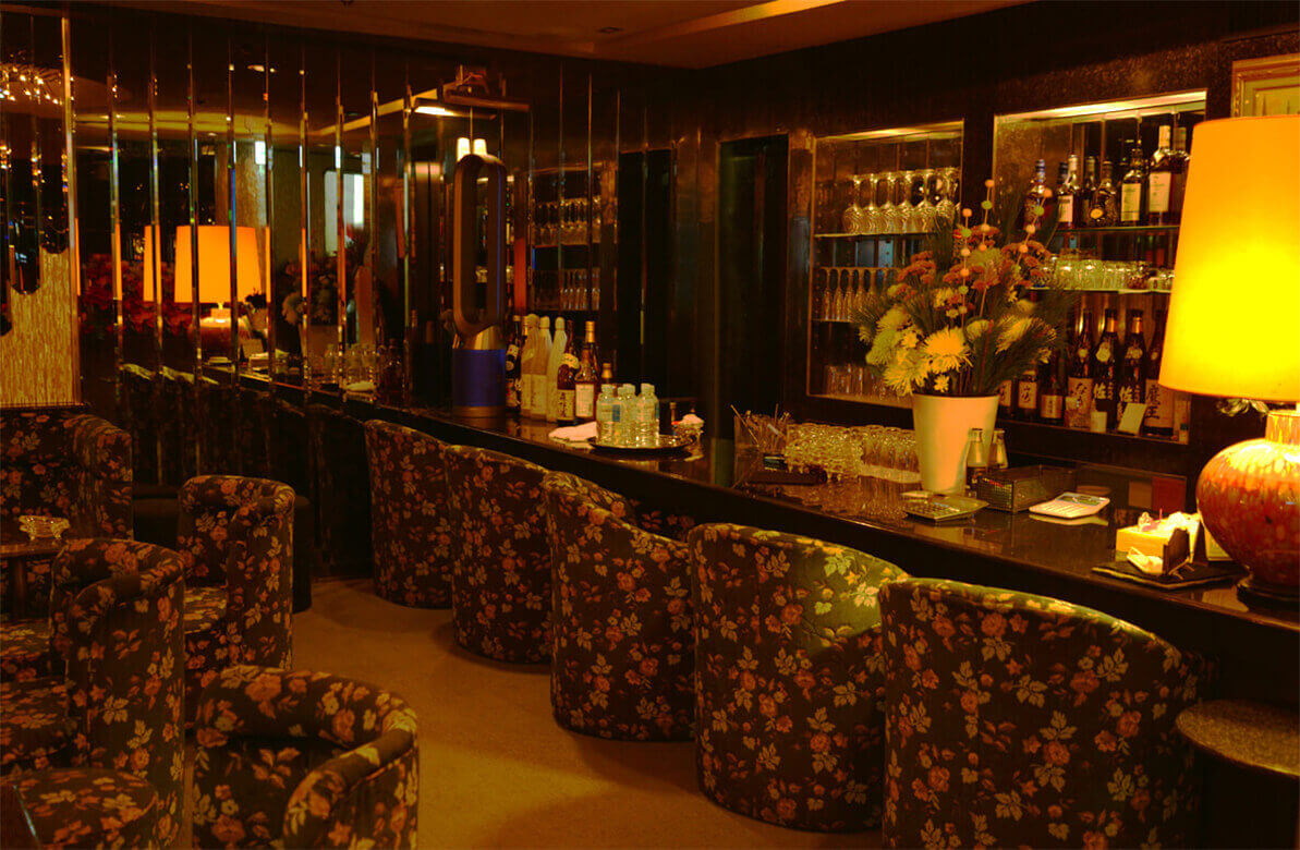 サロン・ド・メイ VIPフロアー